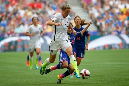 包含史诗对决！世界杯上演极限翻盘的词条