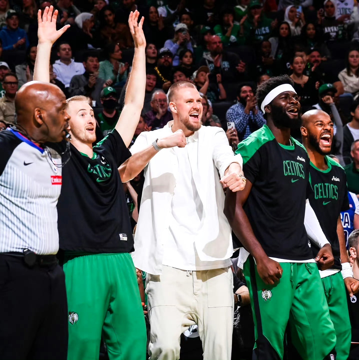 火箭逆转凯尔特人,塔图姆扛起全队 火箭逆转凯尔特人,塔图姆扛起全队