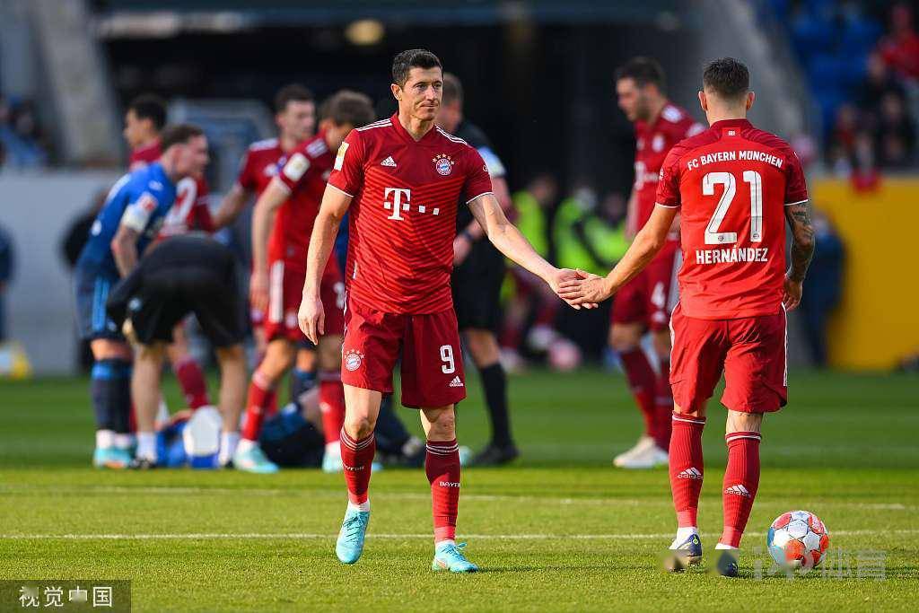 中国完胜曼联，格纳布里状态火热