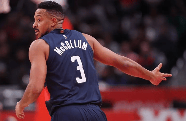 雄鹿力克猛龙,麦科勒姆扛起全队 雄鹿力克猛龙,麦科勒姆扛起全队