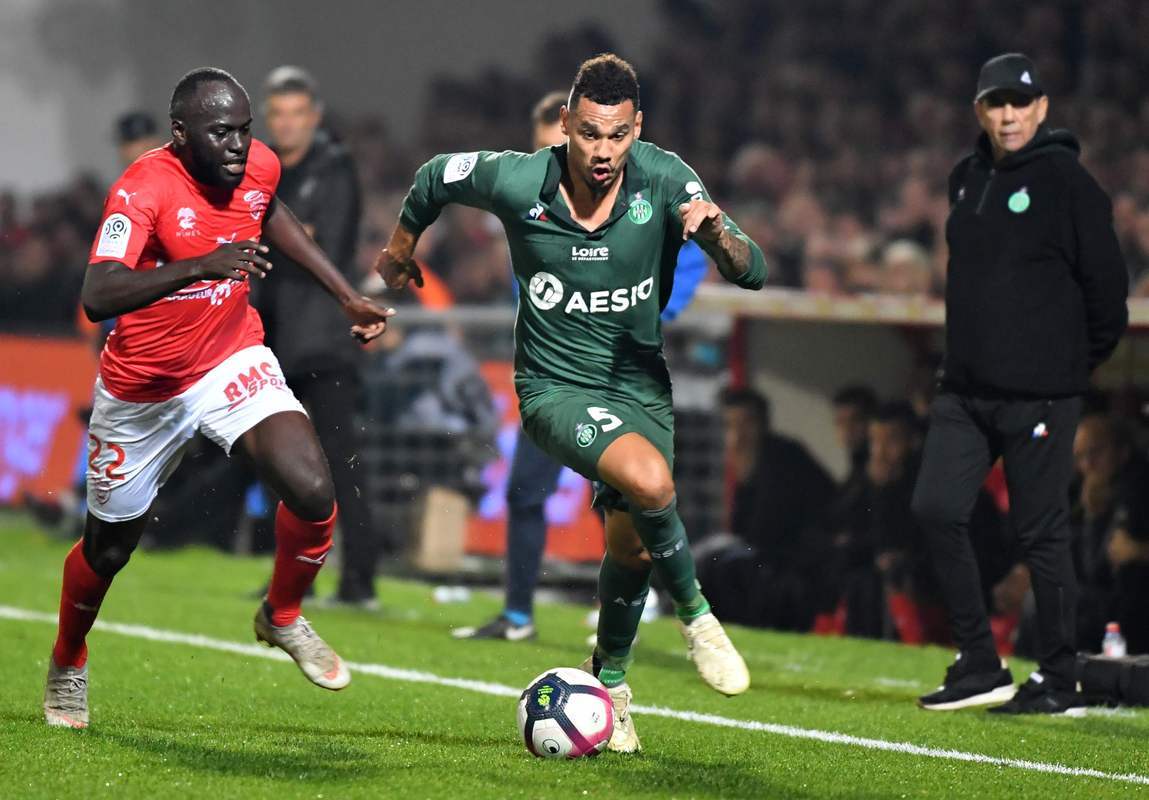 尼斯惨败，法国联赛形势日益严峻