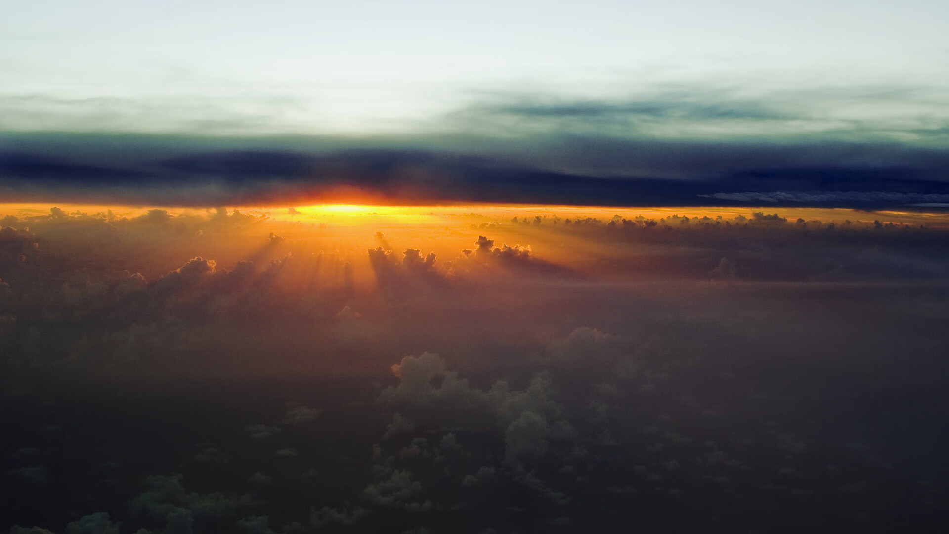 当国家德比遇上峰回路转，一场超越足球的黄蜂时刻