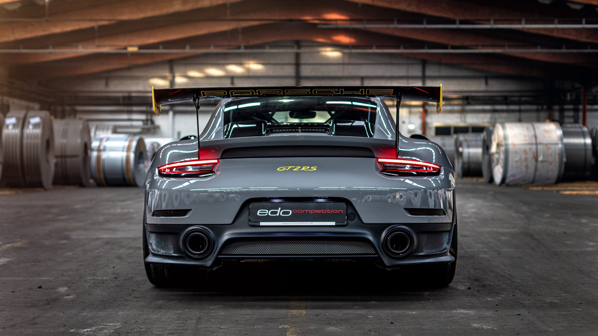 从钢铁防线到魔法剧本，德里赫特的里程碑与哥伦比亚的逆转之夜